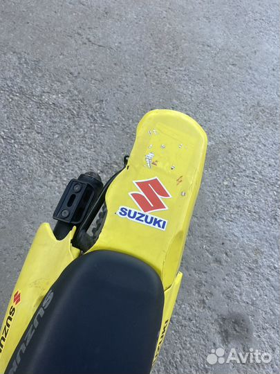 Suzuki jr80