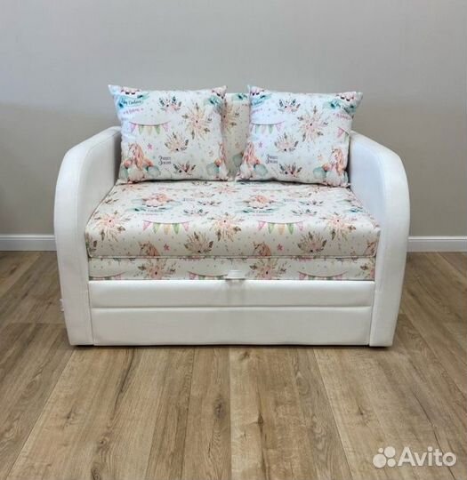 Детская кровать диван