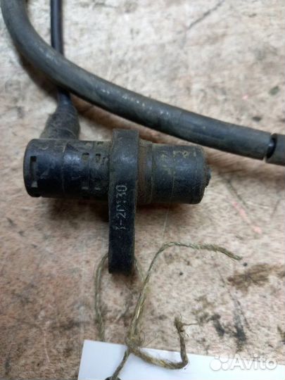 Датчик ABS передний левый Toyota Corona AT211 7AFE