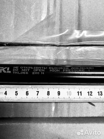 Газовые упоры 270 мм стекла кунга Mitsubishi L200