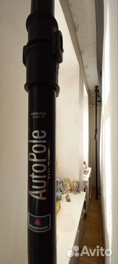 Распорка Manfrotto Autopole Kit на 3 фона