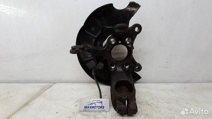 Кулак поворотный передний правый Volkswagen Tiguan