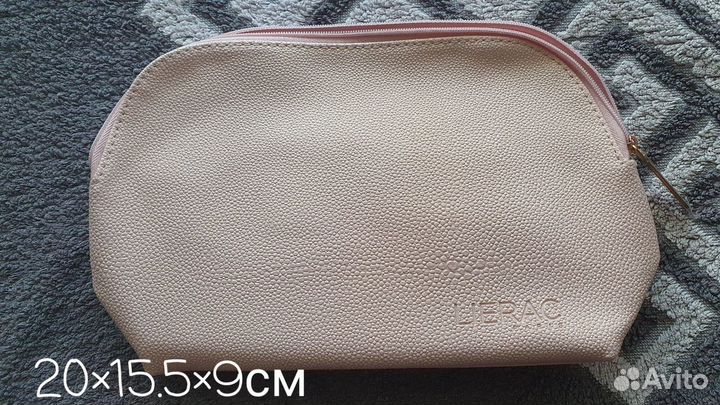 Косметички женские новые