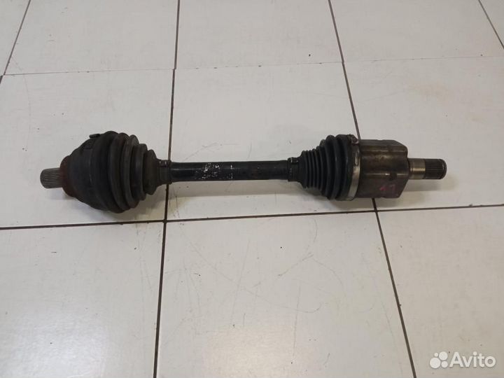 Привод передний левый Audi Q3 8UB