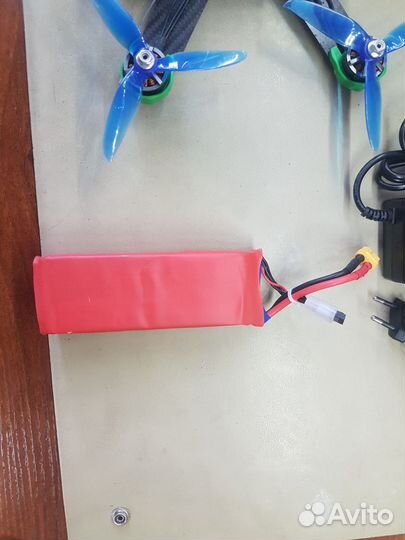 Квадрокоптер для FPV карбоновая рама QAV 210mm