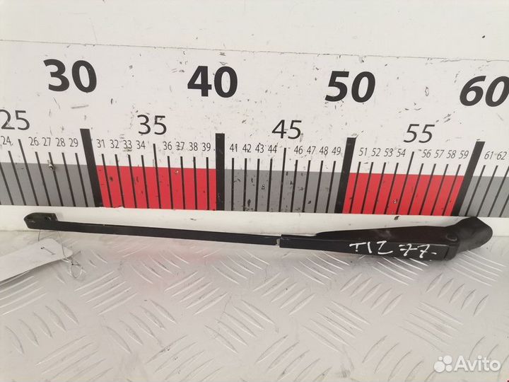 Щеткодержатель задний Nissan Almera Tino V10 рест