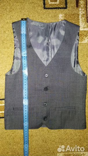 Школьный костюм