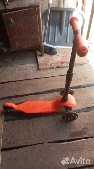 Самокат детский трехколесный