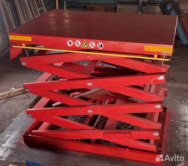 Подъемный стол