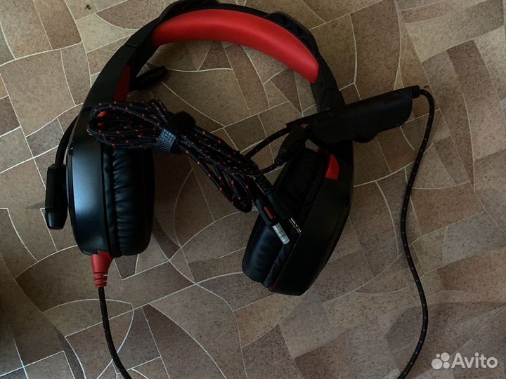 Игровые наушники с микрофоном