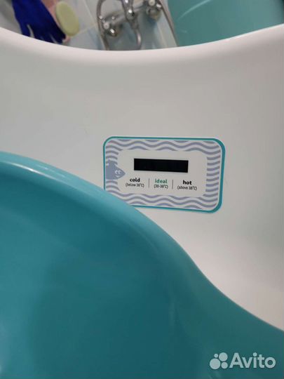 Ванночка для купания с горкой