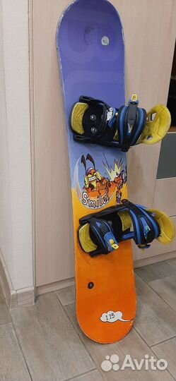 Доска с креплениями для сноуборда