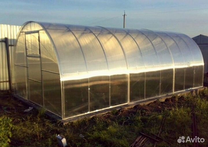 Теплица из поликарбоната