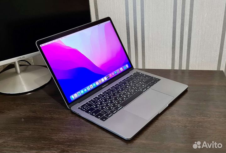 MacBook Pro 13 Retina 2017 8/128