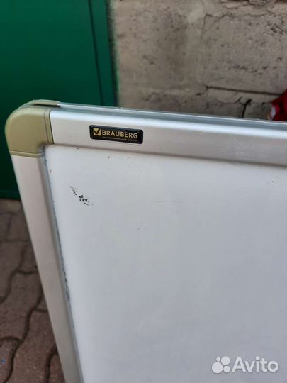 Магнитно маркерная доска