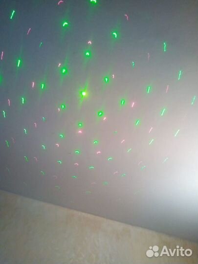 Светомузыкальный лазер