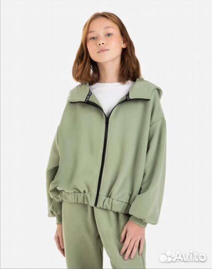 Спортивный костюм р 146