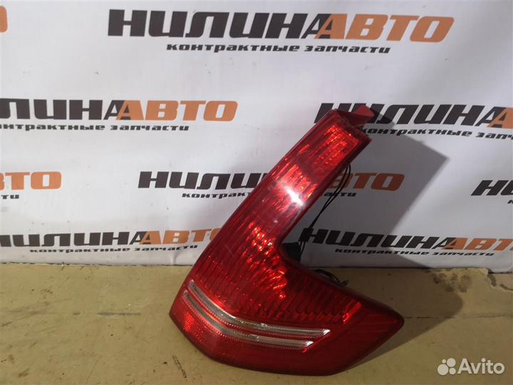 Фонарь правый Ситроен С4