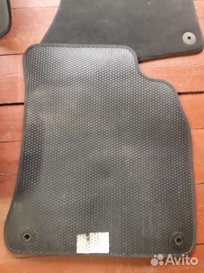 Салонные коврики для Audi A4 B8