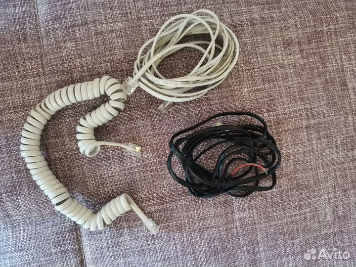 Телефон проводной Panasonic KX-TS2365RUW