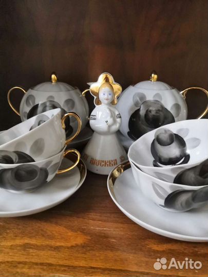 Сервиз чайный Элегия. Чёрная роза Дулево