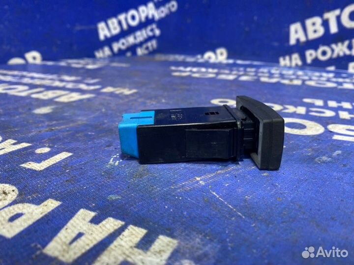 Кнопка птф Kia Shuma 2 лифтбэк S6D 2002