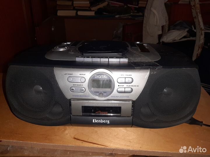 Магнитола Еlenberg CD-131MP3
