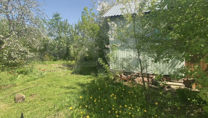 Дача 20 м² на участке 6 сот.