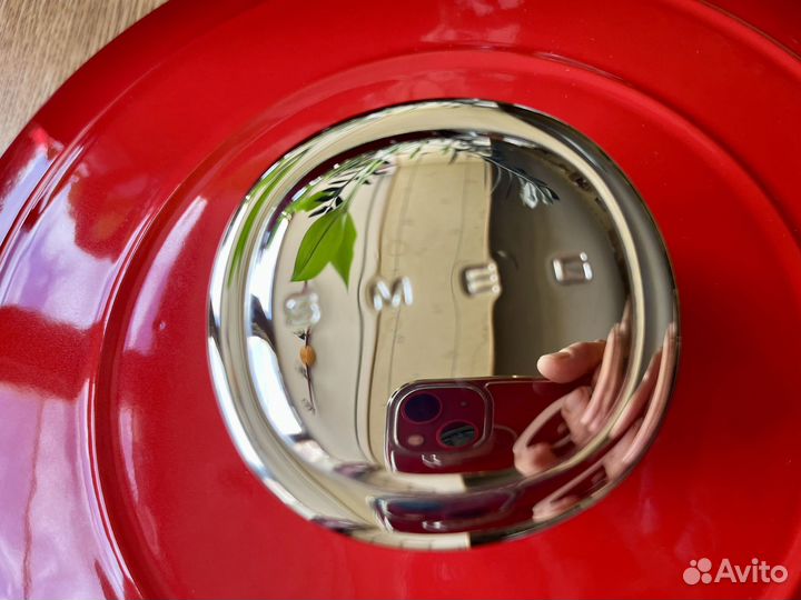 Кастрюля чугунная Smeg 4.2л