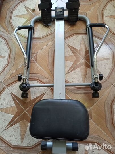 Гребной тренажер torneo