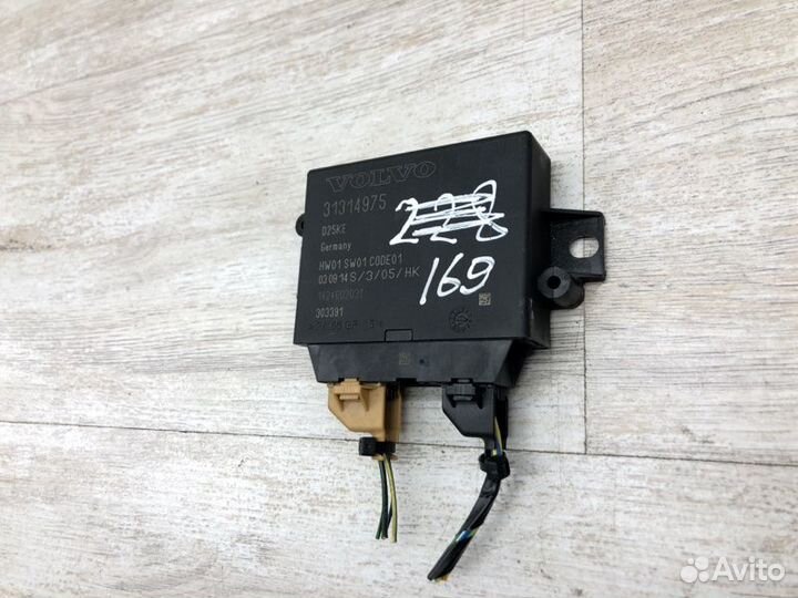 Блок управления парктроником Volvo V60 универсал