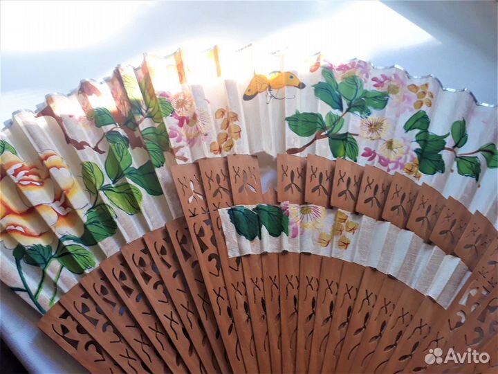 Старинный китайский веер, шёлк+ сандал