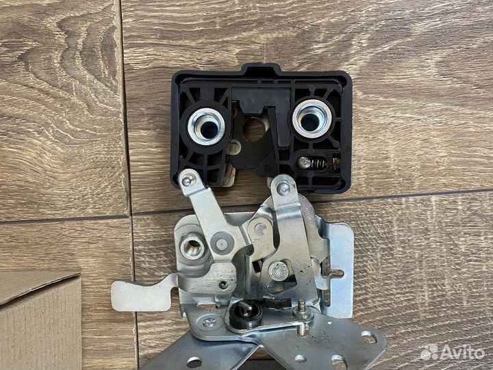 Бесшумные замки дверей Нива 21214, Урбан