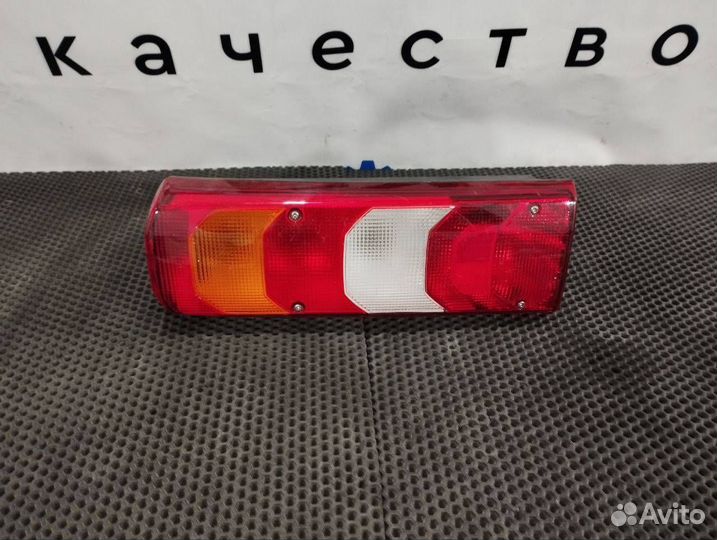 Фонарь задний правый Mercedes Actros MP4