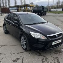 Ford Focus 1.6 MT, 2009, 124 000 км, с пробегом, цена 750 000 руб.