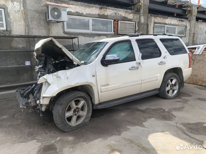 В разборе Chevrolet Tahoe GMT900 2012г