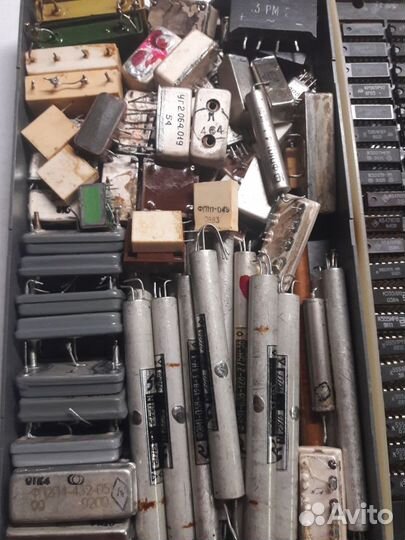 Продам радиодетали СССР