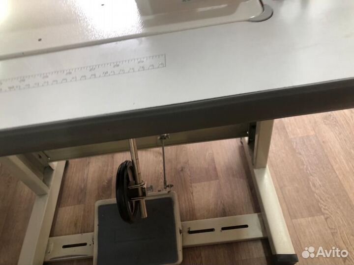 Швейная прямострочная машина Juki DDL-8100e