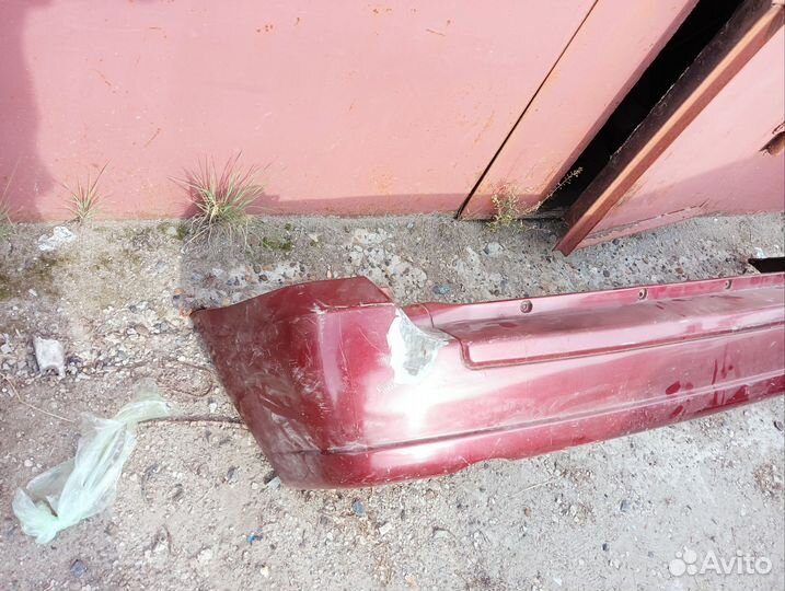 Бампер задний Митсубиси Спейс стар