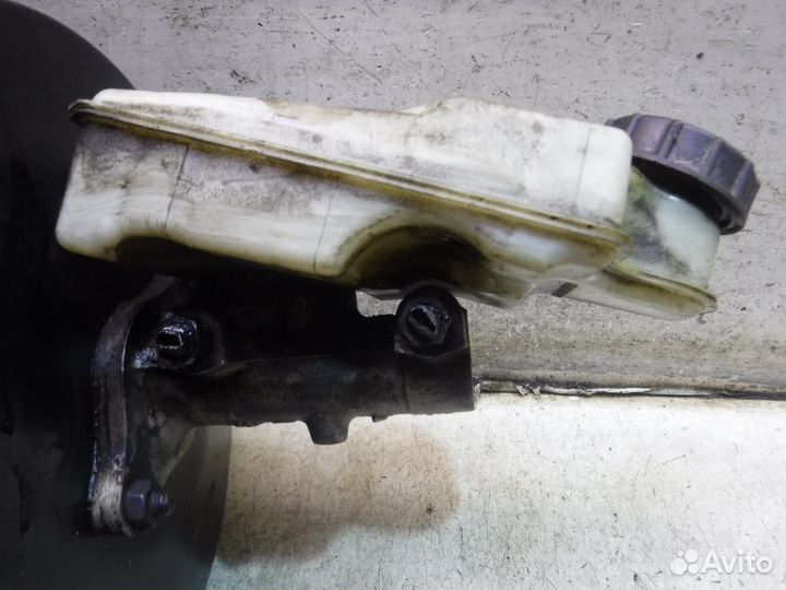 Усилитель тормозов вакуумный Ford Focus II рестайл