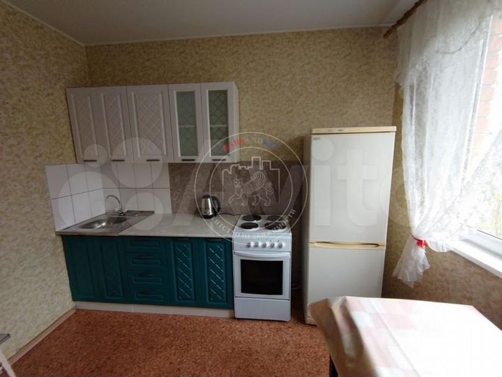 3-к. квартира, 76 м², 3/14 эт.