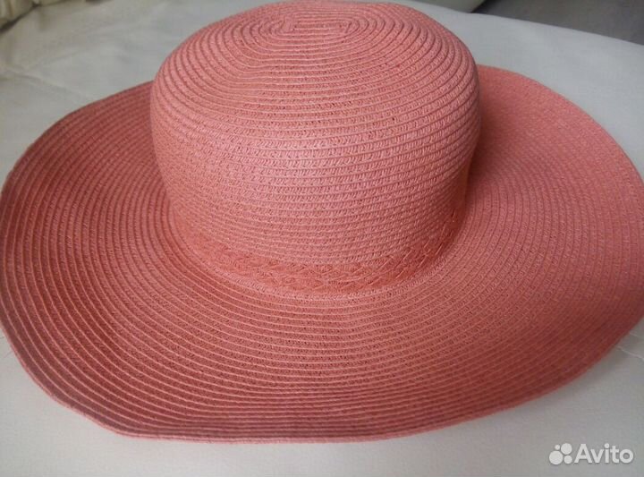 Пляжная шляпа Zarina Новая