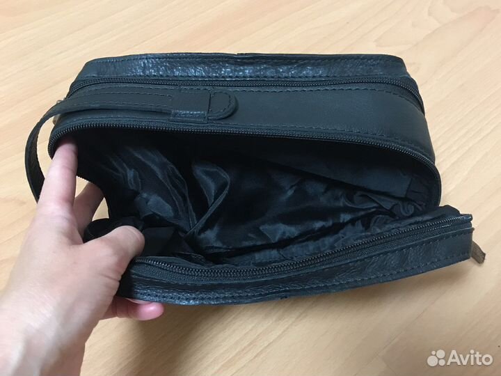 Мужское кожаное портмоне