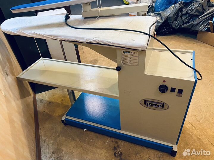 Гладильный стол с вытяжкой HSL-DP-03MI