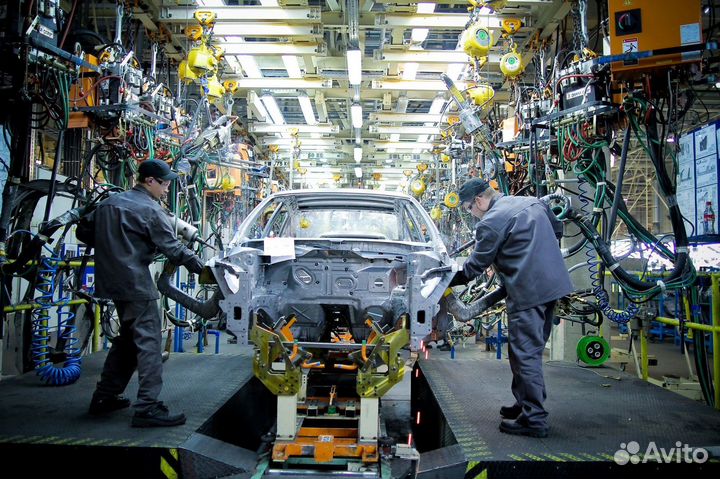 Рабочие на завод