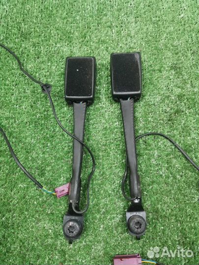 Замок ремня безопасности передний Ford Focus 3