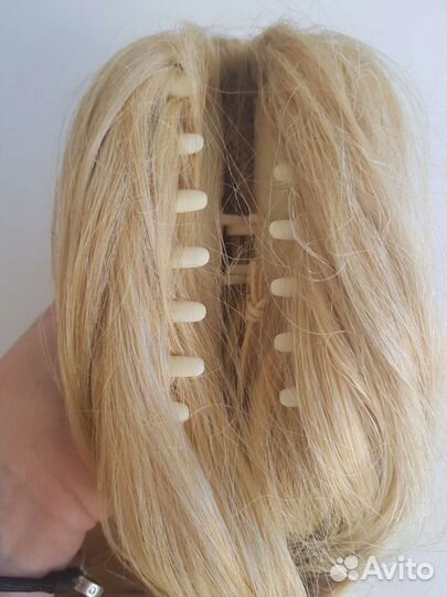 Красивый шиньон - хвост. Блонд. Длина 45 см