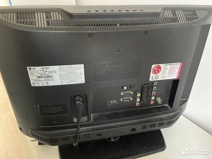 Телевизор LG 19