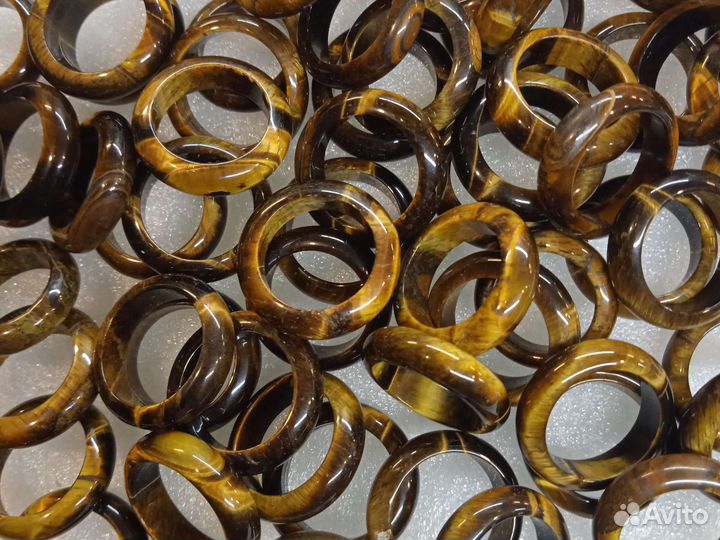 Кольца из натуральных камни