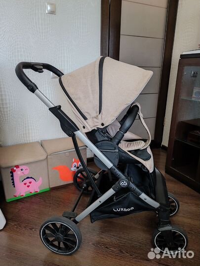 Прогулочная коляска luxmom 740